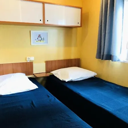 Camping Résidence Au Joyeux Faune - Mobil - Bungalow - Pour 6 Personnes 12 *